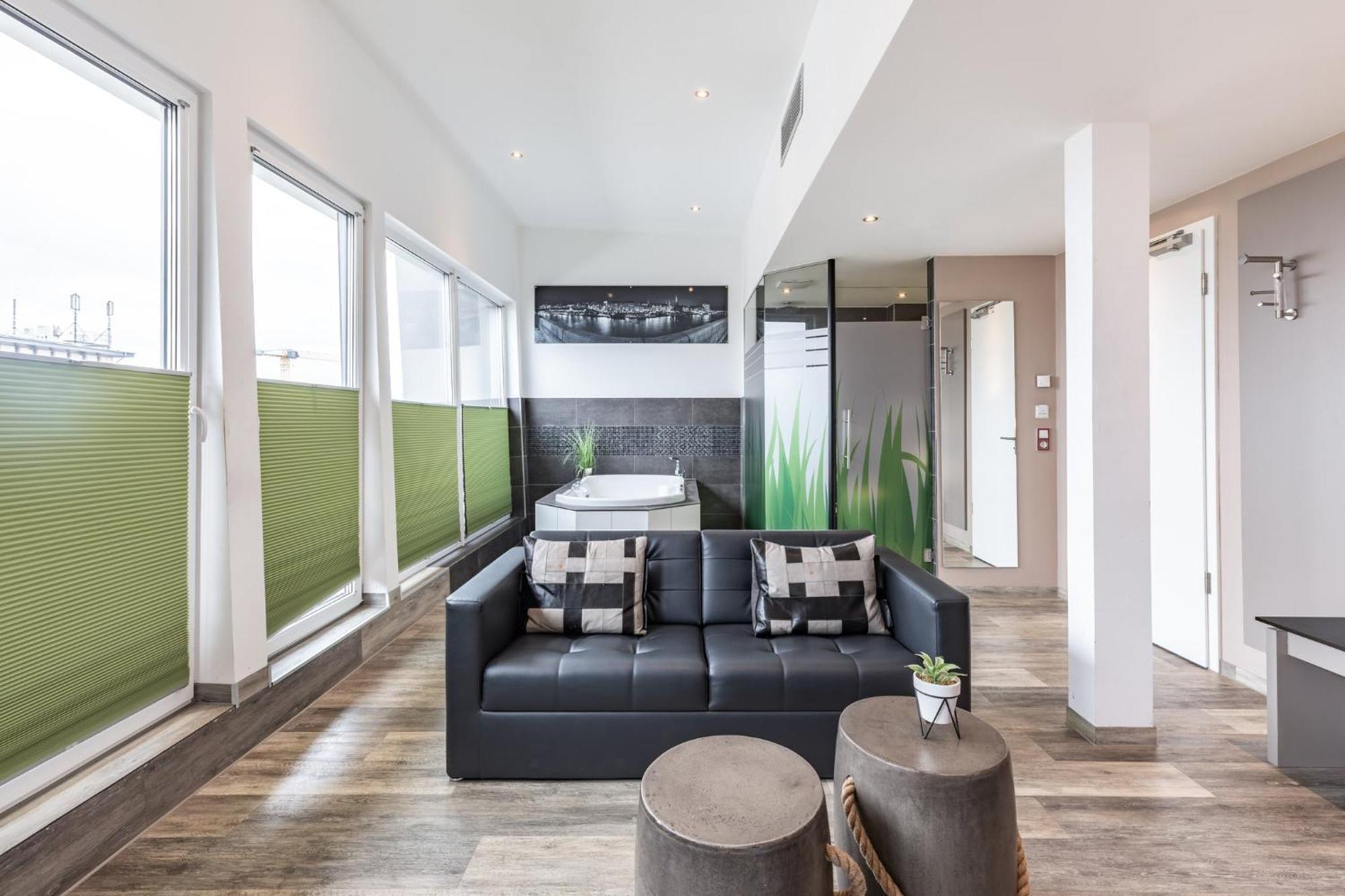 Garner Hotel Bremen City By Ihg Esterno foto